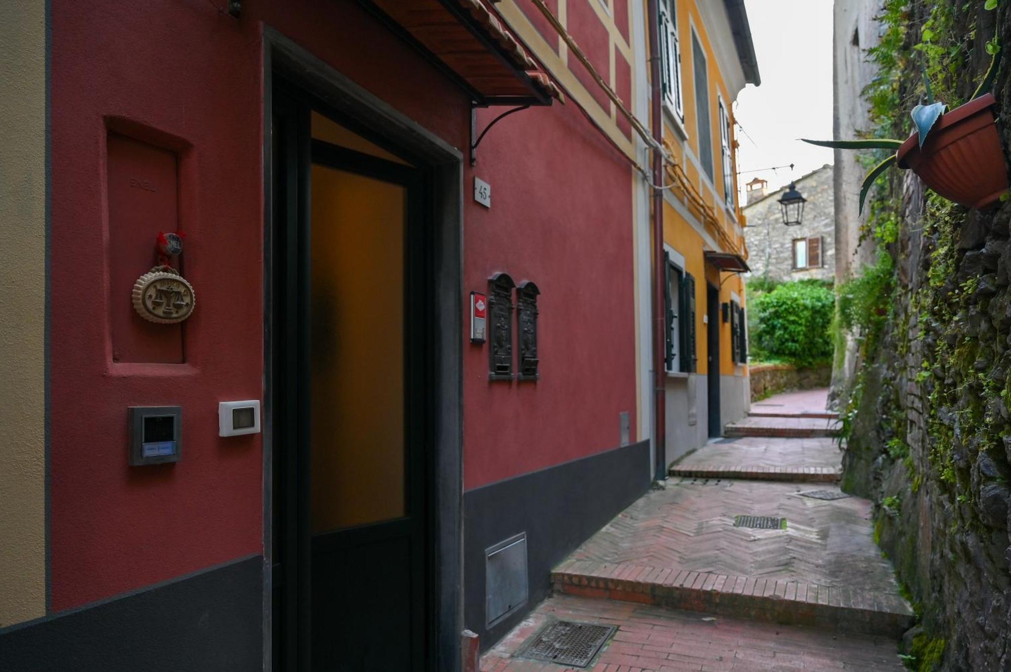 Casa E Mansarda Delle Mura Ameglia Dış mekan fotoğraf